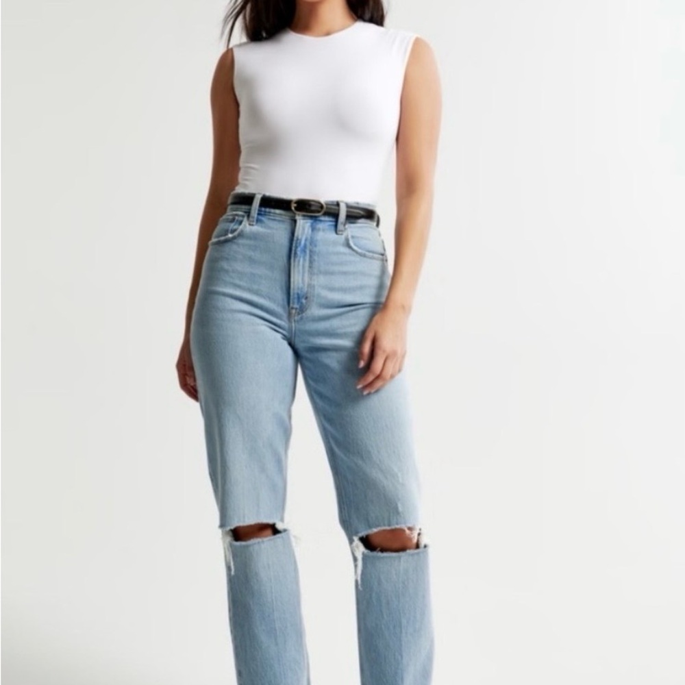 Abercrombie & Fitch ‘90s Straight Ultra High Rise Curve Love Jeans